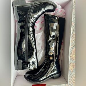Venettini patent black boots size 32 EU/1 US.